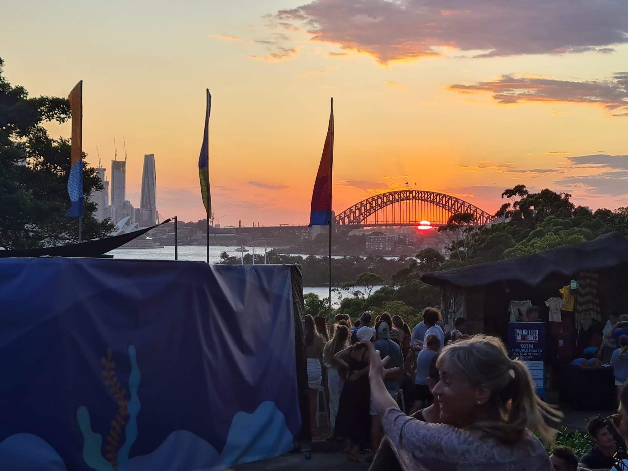 Sonnenuntergang bei Xavier Rudd Konzert